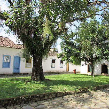 Macabea Hostel & Pousada Парати Екстериор снимка