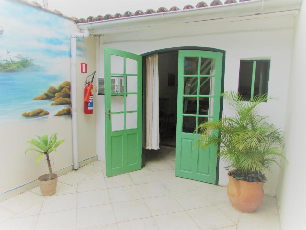 Macabea Hostel & Pousada Парати Екстериор снимка
